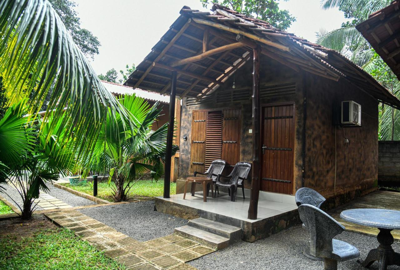 Hotel Clay House à Uda Walawe Extérieur photo